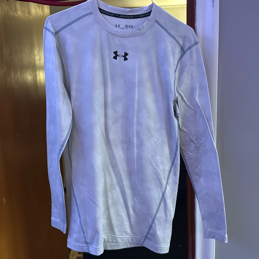 UNDER ARMOUR COMPRESSION LONG SLEEVE - SIZE MEDIUM